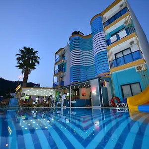 Marti Luxury Residence And Villas Апартаменты